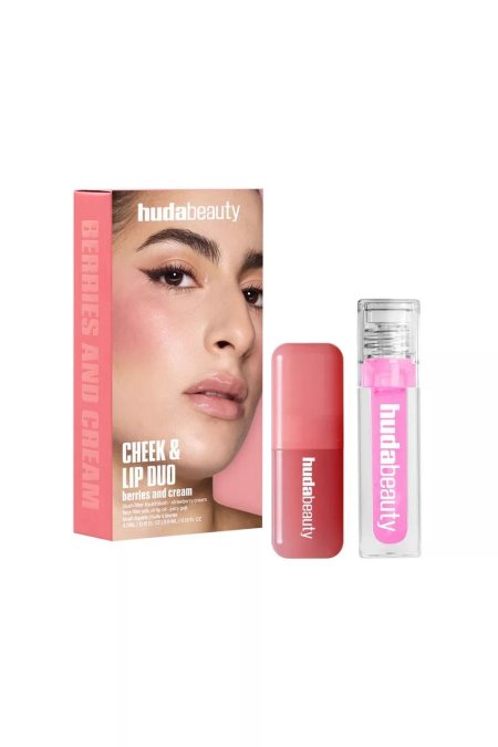 Huda Beauty cheek and lip duo berries and cream